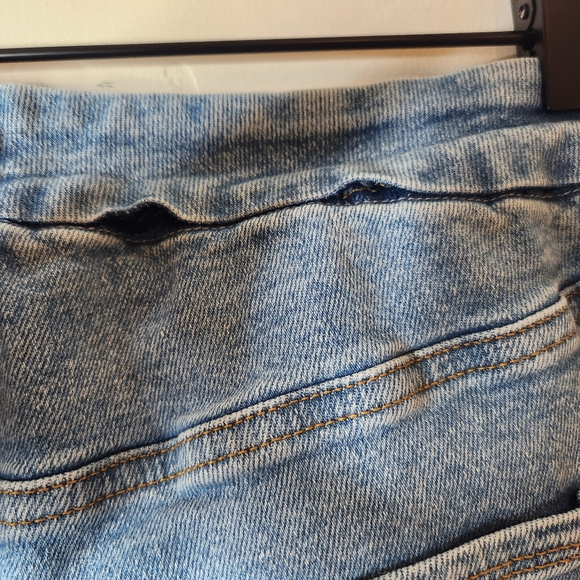 Good American Good Legs Crop Jeans Size 18 - Picture 5 of 10